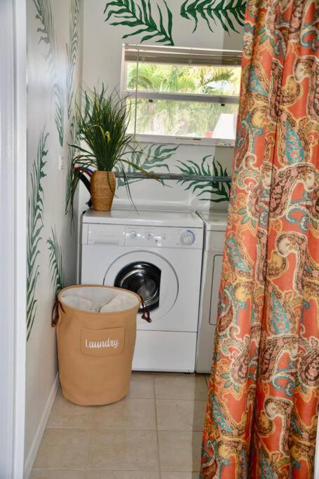 Tropical Island Escape Near Disney, Beach, Cruise Merritt Island Экстерьер фото