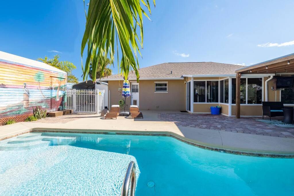 Tropical Island Escape Near Disney, Beach, Cruise Merritt Island Экстерьер фото